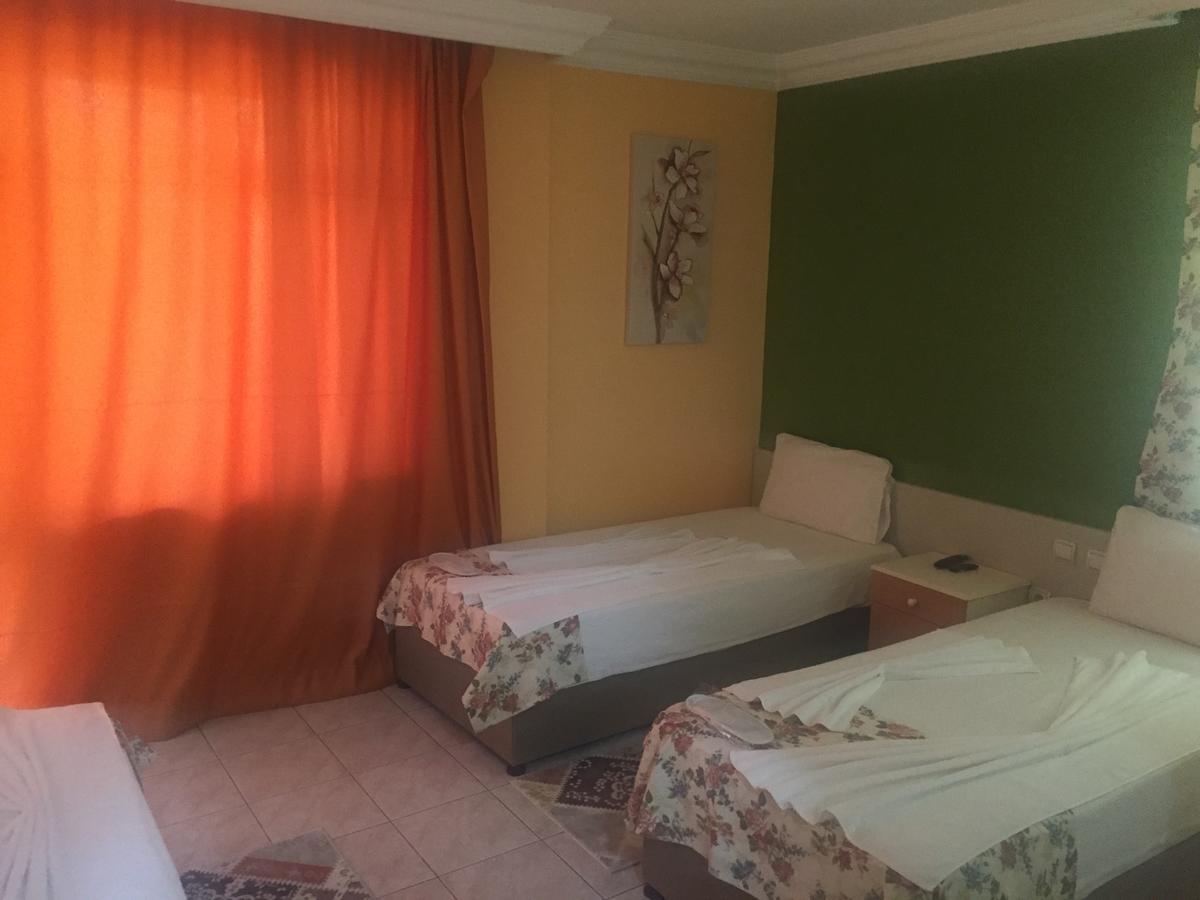 Hotel Villa Granada Antalya Bagian luar foto